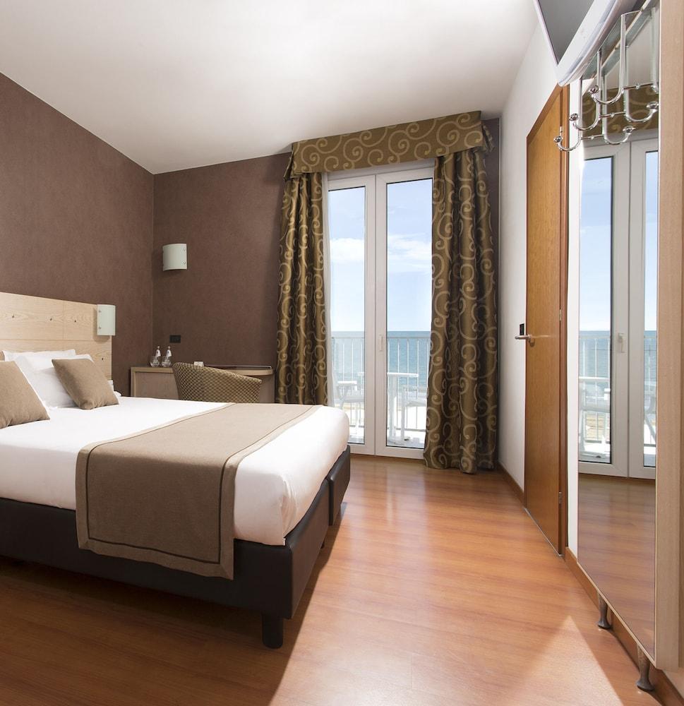 Victoria Frontemare Beach & Spa Hotel Jesolo Eksteriør billede