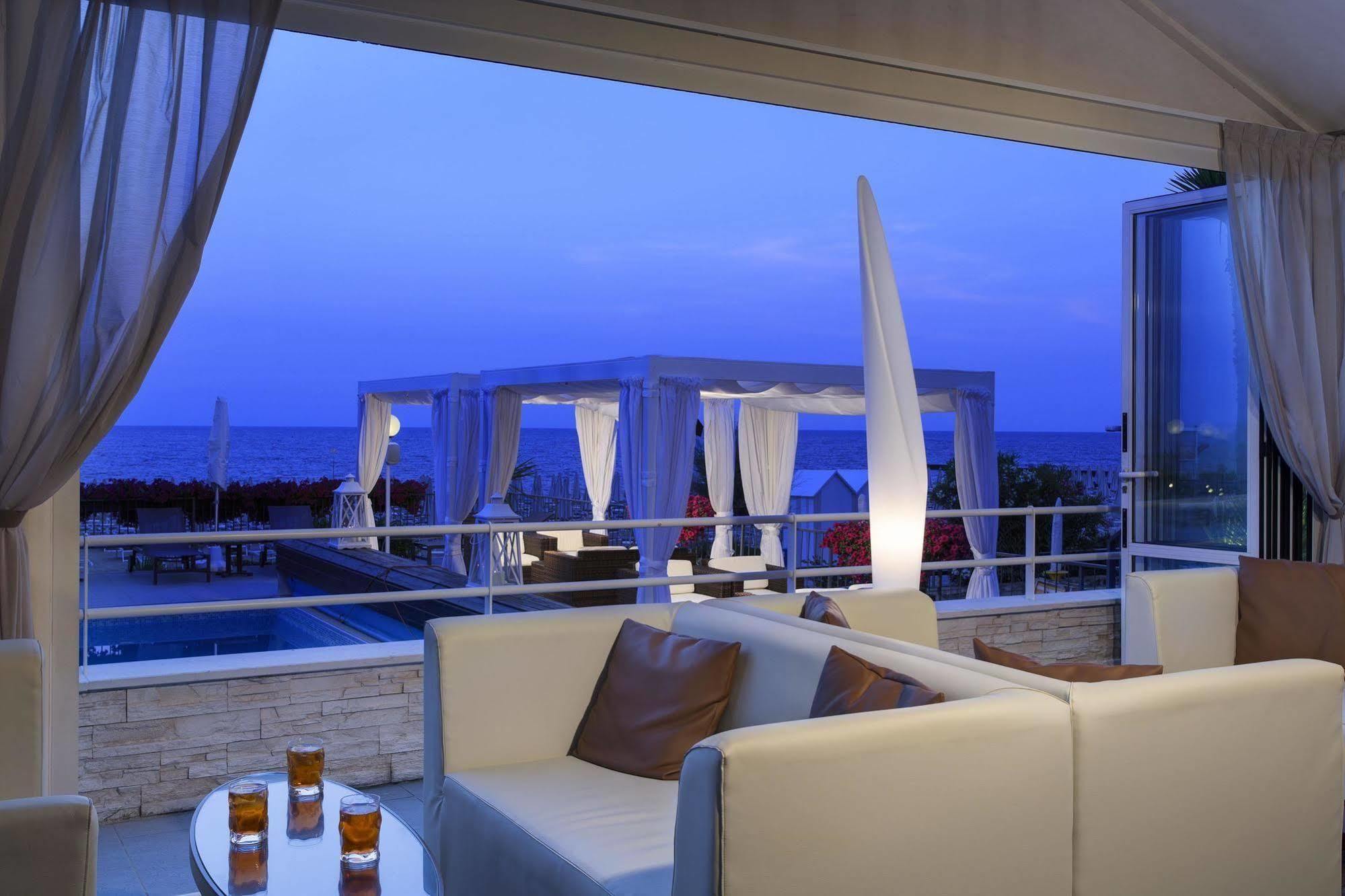 Victoria Frontemare Beach & Spa Hotel Jesolo Eksteriør billede